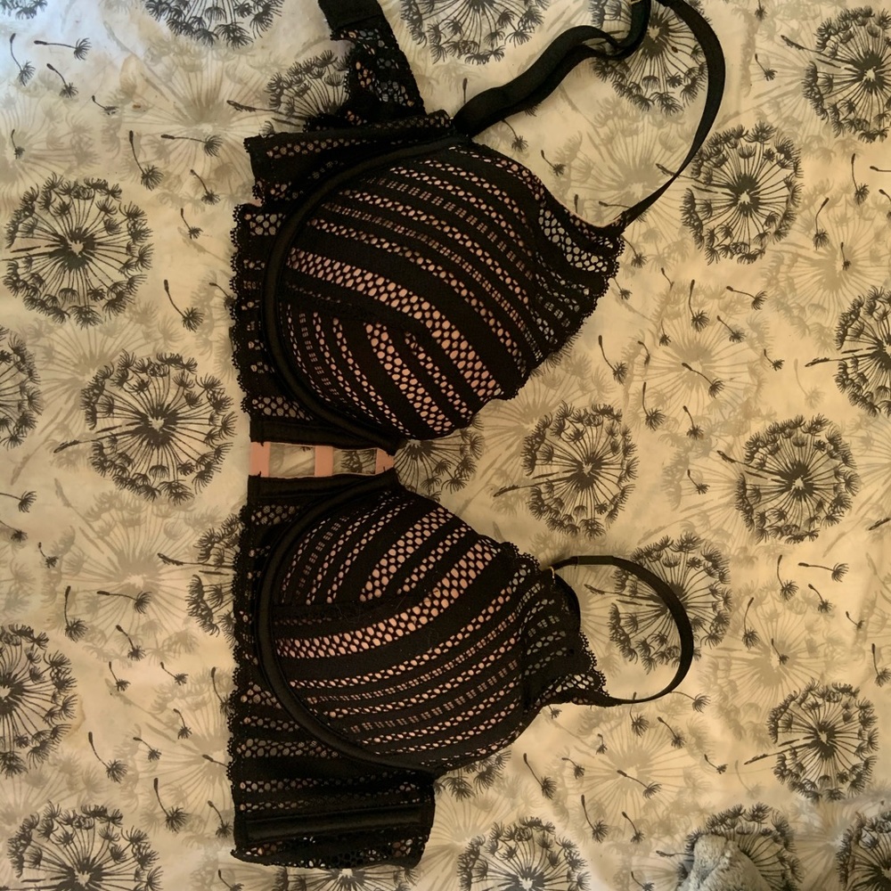 Victoria Secret bras size 34C